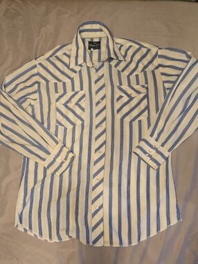 Vintage Wrangler Blue and White Striped Pearl Snap Shirt
